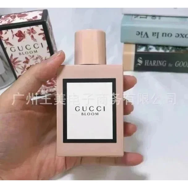 Gucci Bloom Eau de Parfum — product photo on Sugargoo Spreadsheet