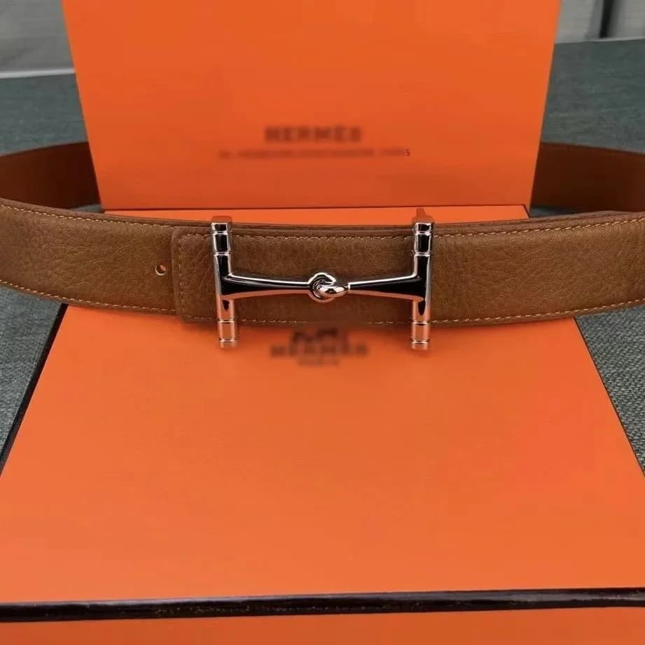 Hermès Togo Leather Belt with Palladium Buckle — product photo on Sugargoo Spreadsheet