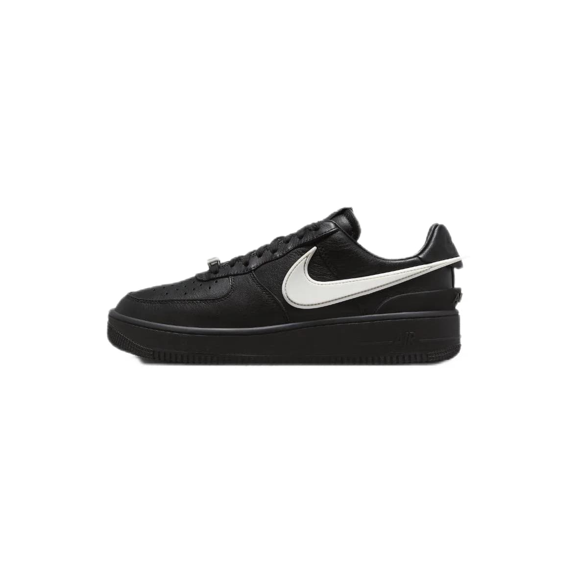 Nike Air Force 1 Black White Sneakers — QC product photo on Sugargoo Spreadsheet