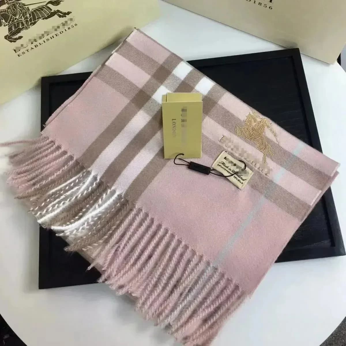 Burberry Check Pattern Scarf Pink — product photo on Sugargoo Spreadsheet