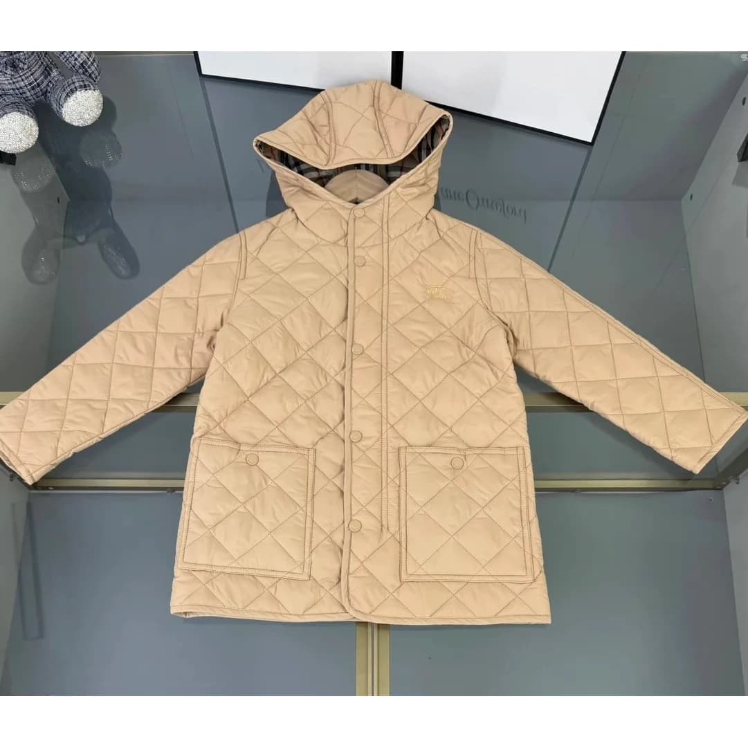Burberry Vintage Check Beige Quilted Parka — product photo on Sugargoo Spreadsheet