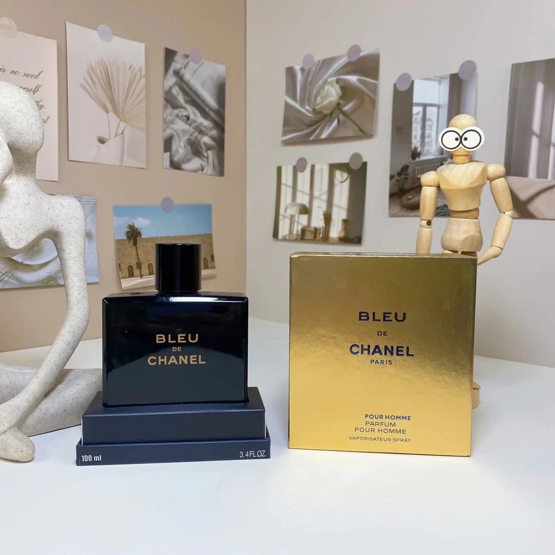 Chanel Bleu de Chanel Pour Homme Black Gold Perfume — product photo on Sugargoo Spreadsheet