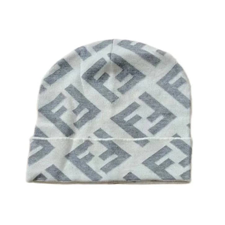 Fendi Iconic Beanie Light Grey — product photo on Sugargoo Spreadsheet
