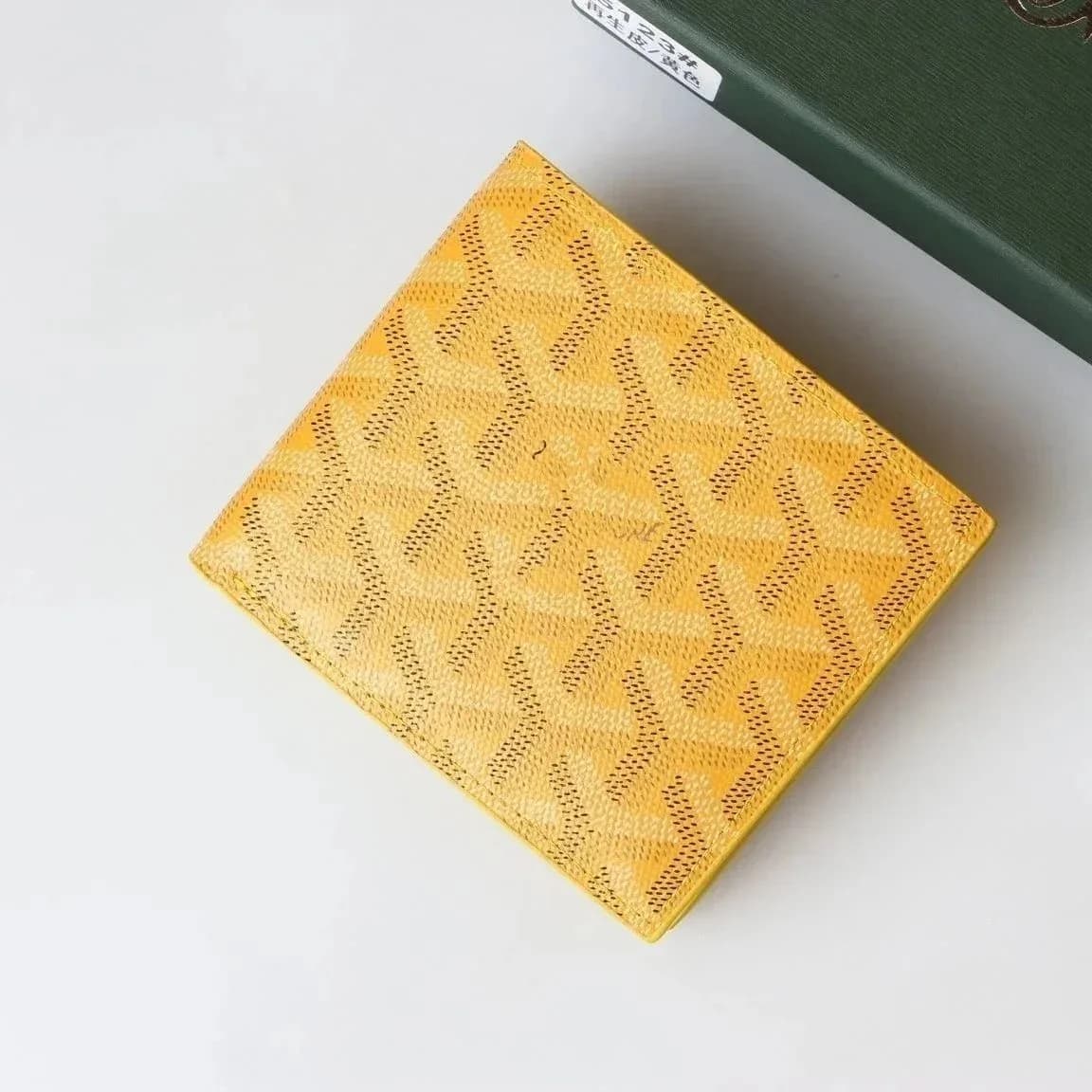 Goyard Saint Louis Yellow Leather Wallet — product photo on Sugargoo Spreadsheet