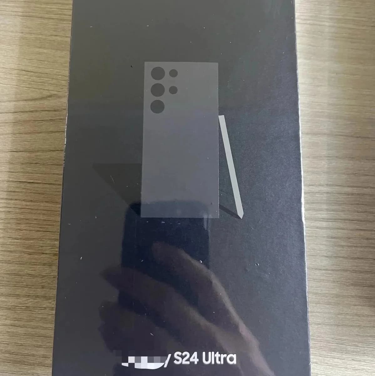 Samsung Galaxy S24 Ultra Smartphone — QC product photo on Sugargoo Spreadsheet
