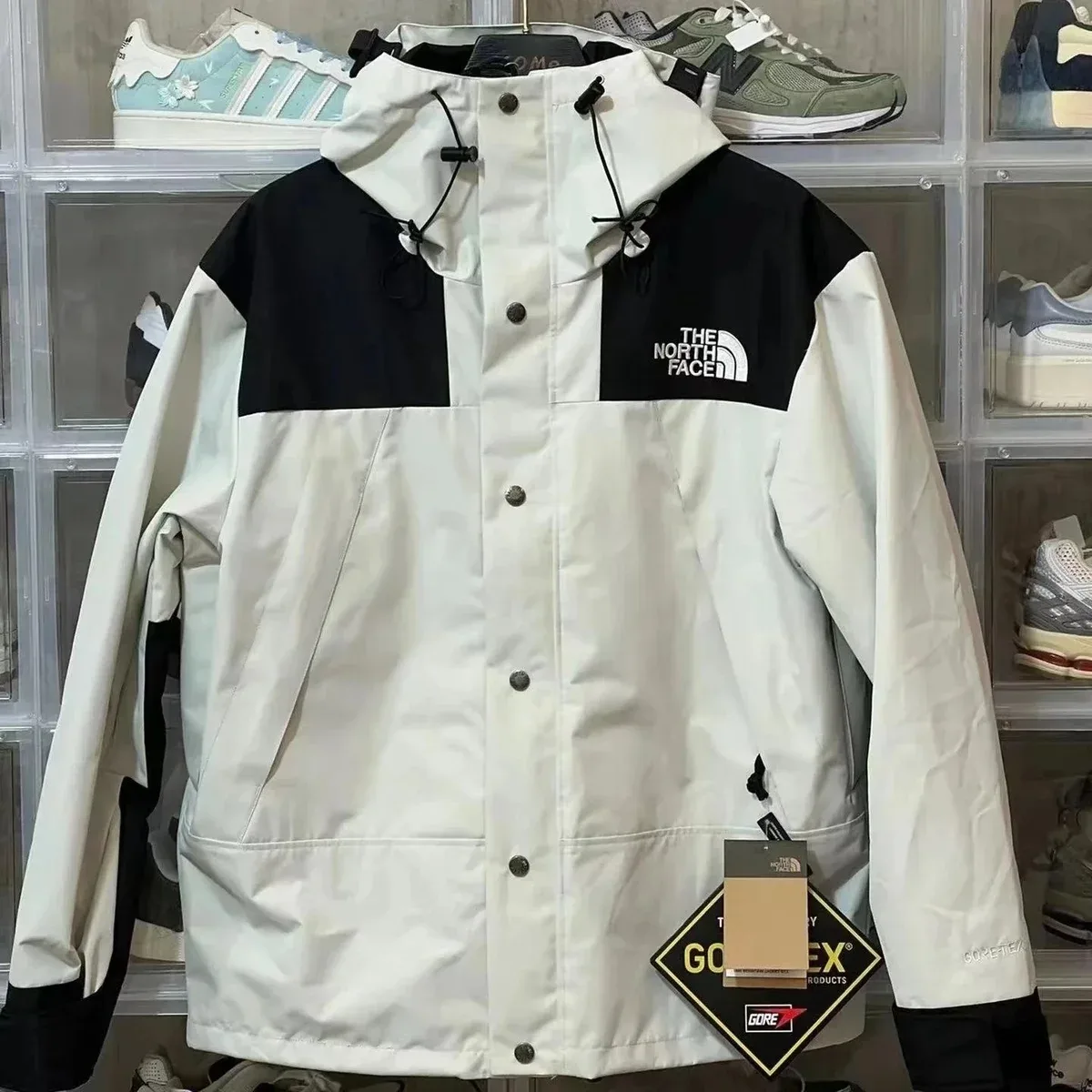 The North Face Nuptse Jacket White/Black — product photo on Sugargoo Spreadsheet