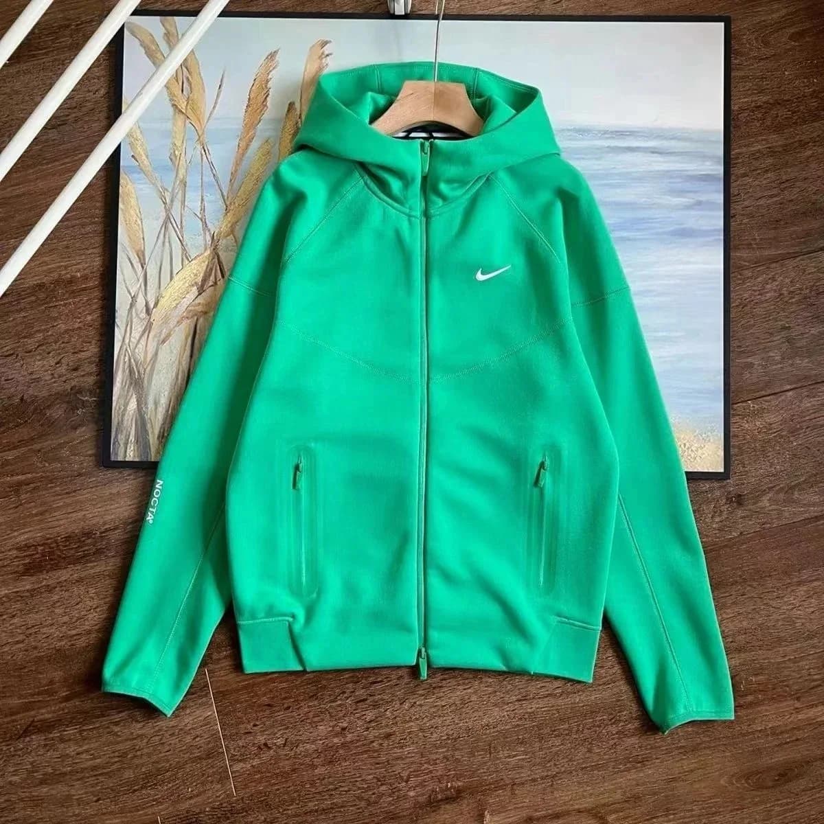 Nike Air Tech Fleece Green Hoodie — QC product photo on Sugargoo Spreadsheet