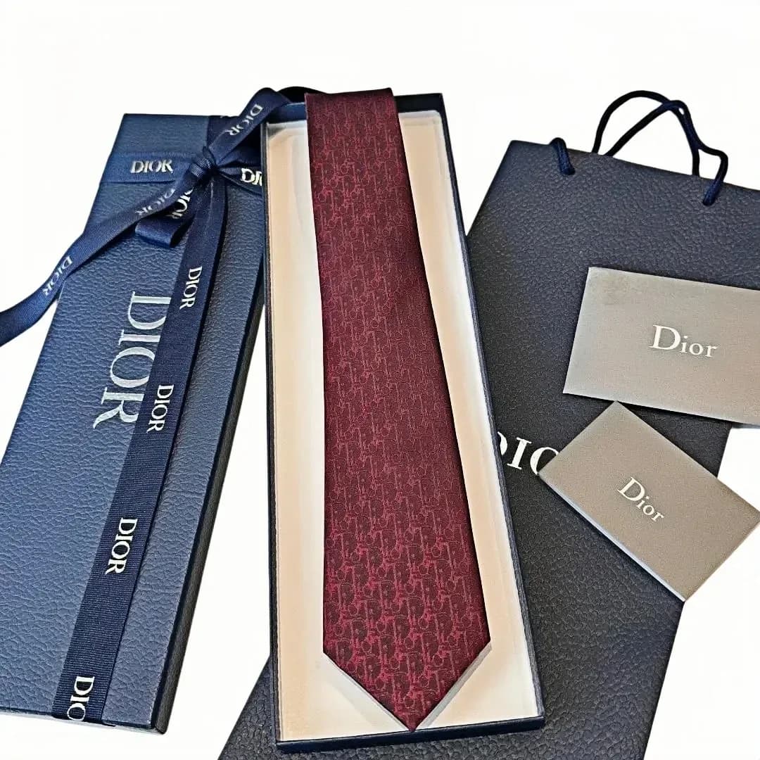 Dior Burgundy Monogram Tie — product photo on Sugargoo Spreadsheet
