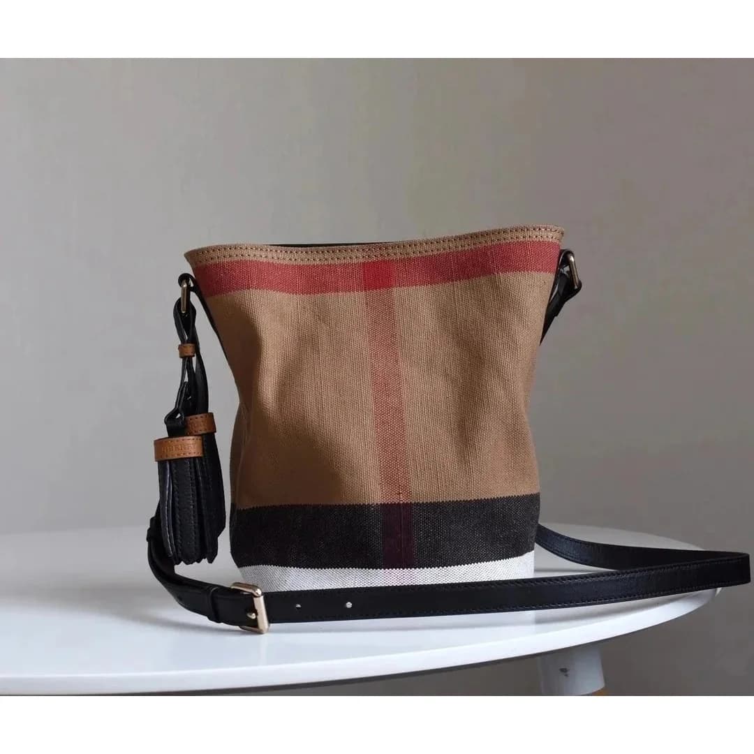 Burberry Vintage Check Canvas Bucket Bag Camel/Red/Black — product photo on Sugargoo Spreadsheet