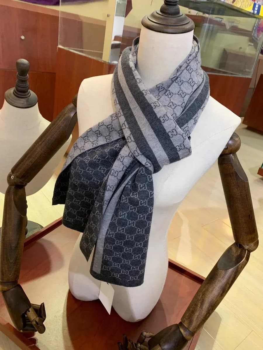 Gucci GG Marmont Scarf Grey & Black — product photo on Sugargoo Spreadsheet