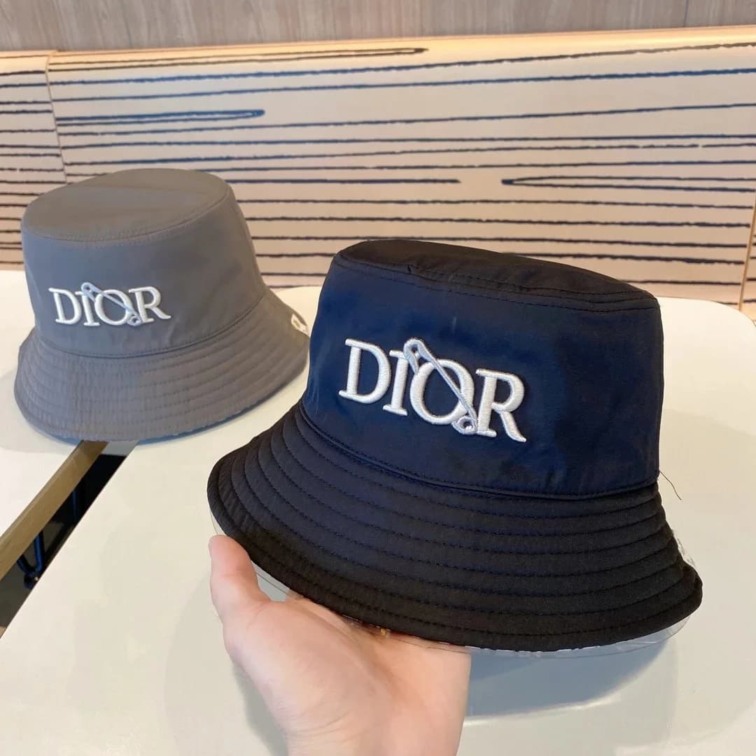 Dior Classic Logo Bucket Hat 19 Black Headwear — product photo on Sugargoo Spreadsheet