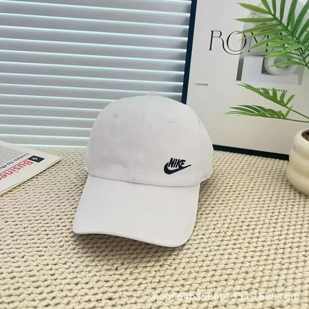 Nike Classic White Cap — product photo on Sugargoo Spreadsheet