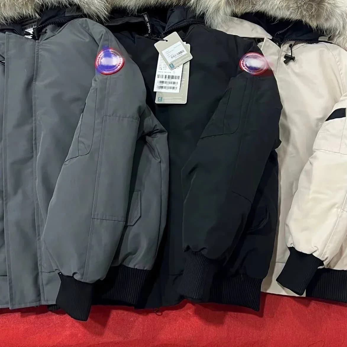 Canada Goose Chilliwack Grey Parka — product photo on Sugargoo Spreadsheet