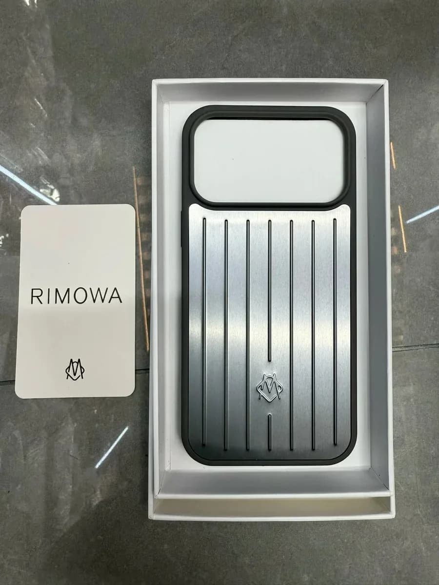 Rimowa Grey Travel Case Phone Accessory — product photo on Sugargoo Spreadsheet